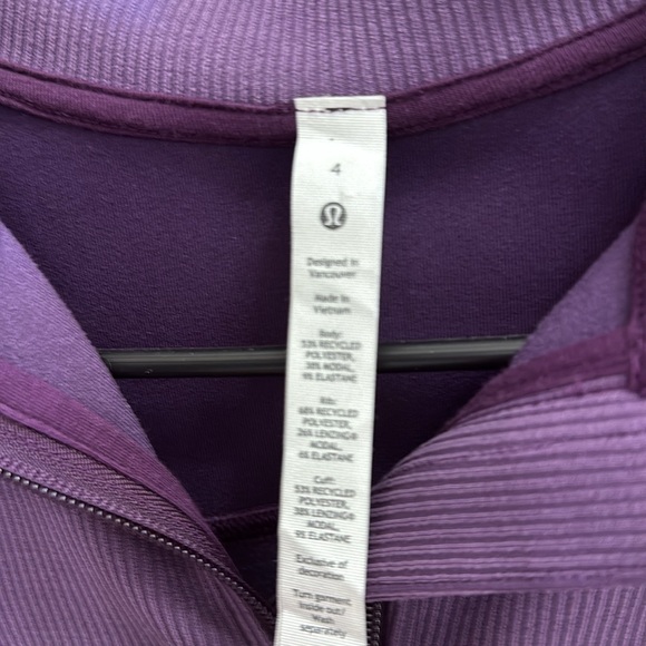 Women’s Lululemon Brushed Softstreme Ribbed Half Zip size 4 - Picture 3 of 8